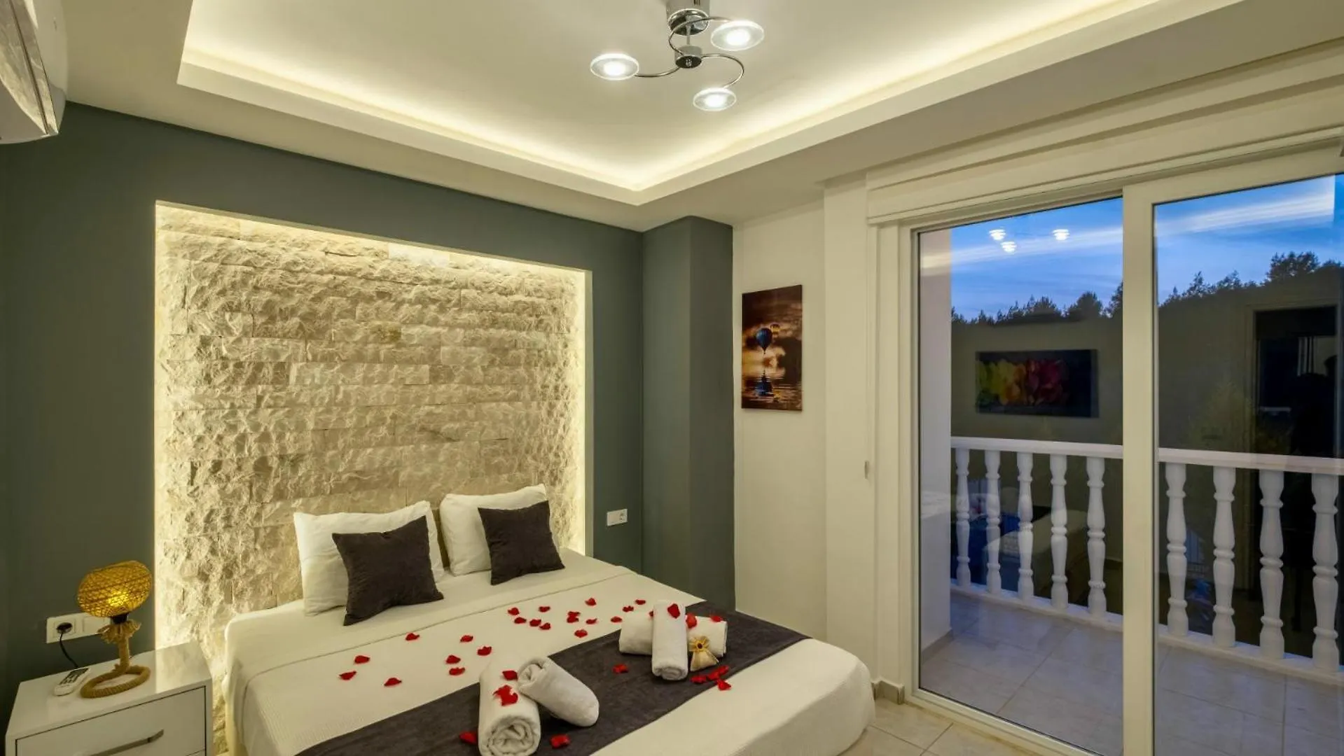 Oludeniz 4 Bedroom Villa 2902 Fethiye