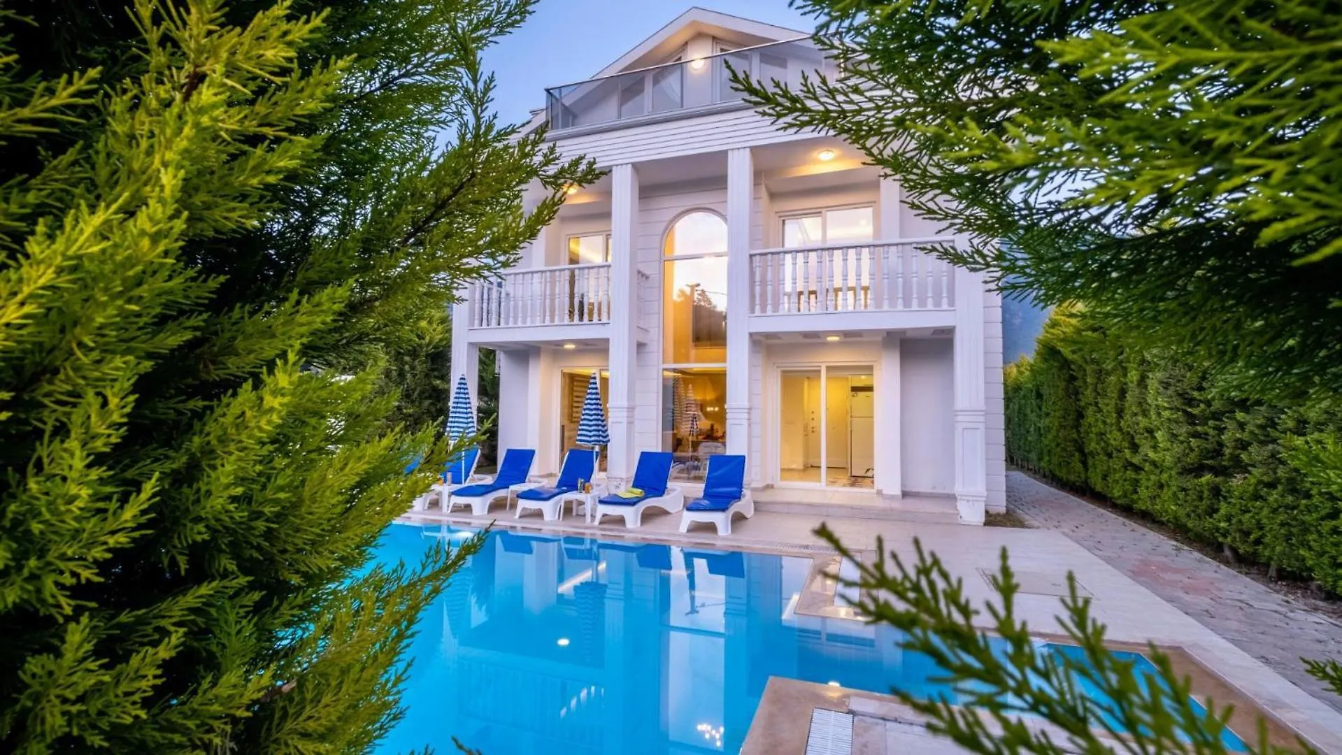 Oludeniz 4 Bedroom Villa 2902 Fethiye