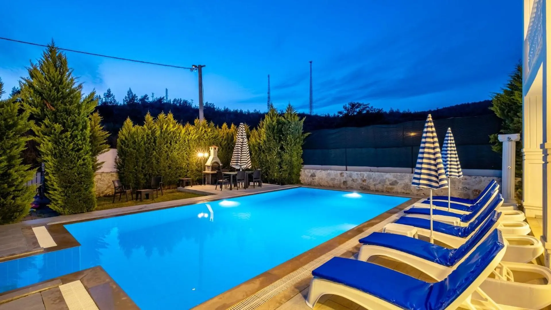 Oludeniz 4 Bedroom Villa 2902 Fethiye Turkey